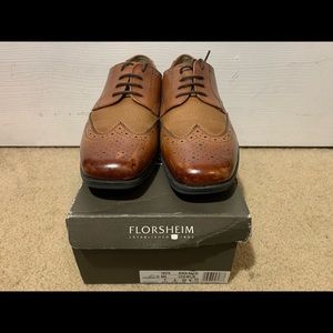 Kid’s Brown Dress shoes.